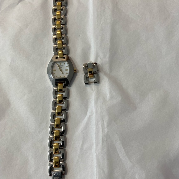 Tissot pre owned ladies watch . Model G334s Two Tone watch. Excellent condition. - Picture 6 of 16
